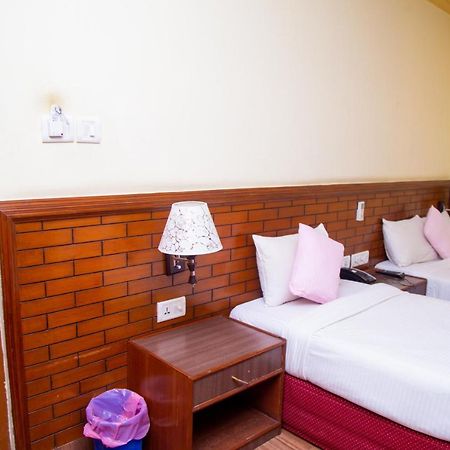 Hotel The White Lotus View Pvt Ltd Siddharthanagar Exterior photo