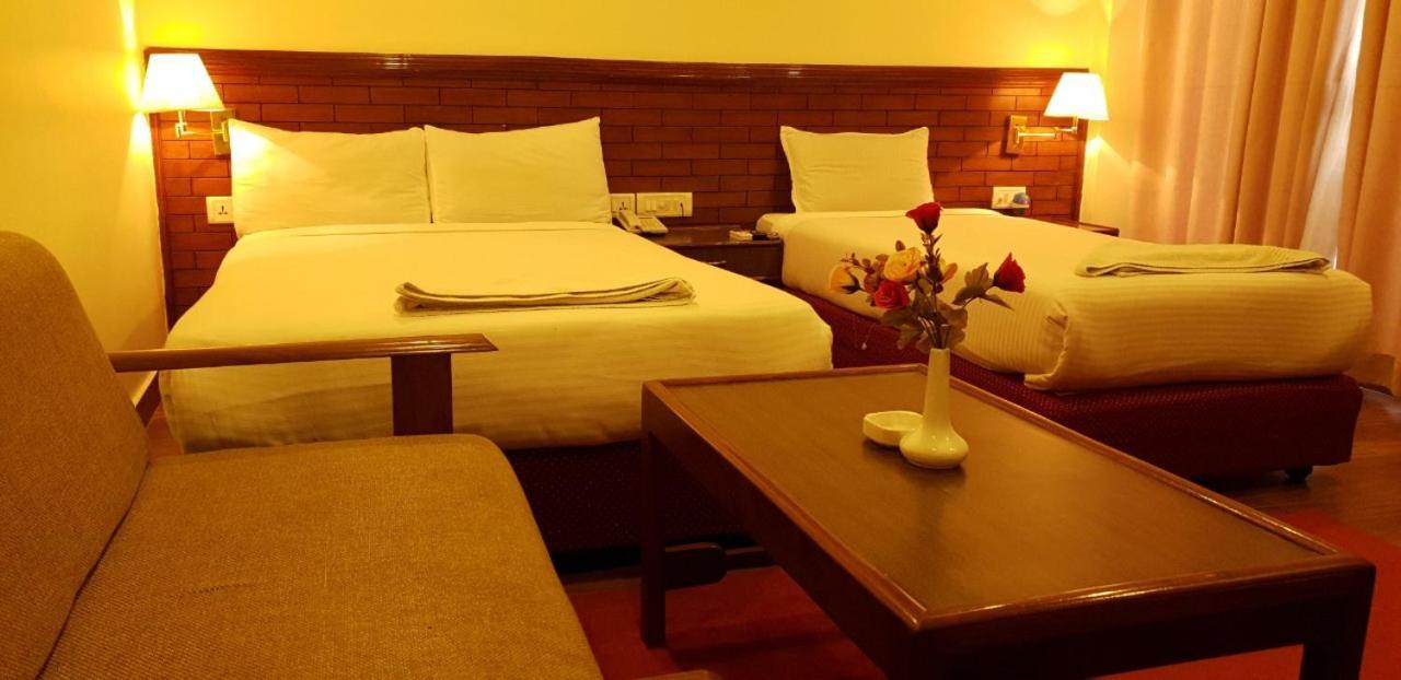 Hotel The White Lotus View Pvt Ltd Siddharthanagar Exterior photo